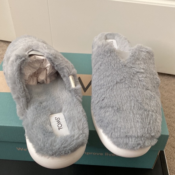 Toms womens fur faux mule slippers - Picture 3 of 4